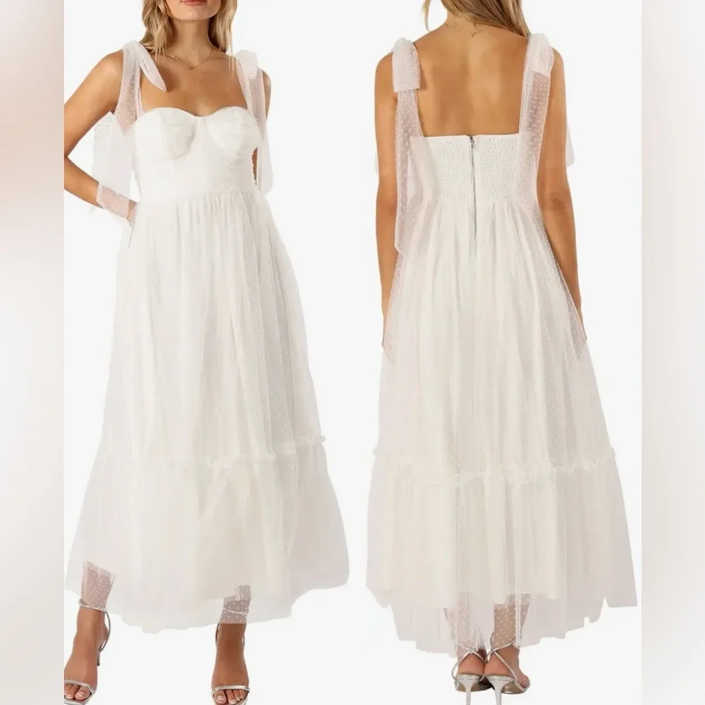 NEW PETAL & PUP Floret Bow Strap Sweetheart Neck
Maxi Dress White sz M